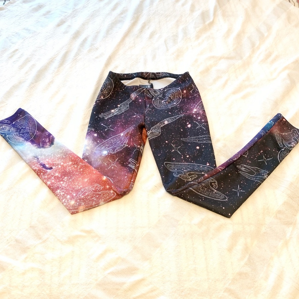 ☘️ Underboss Star Trek Galaxy Leggings Size M - Picture 5 of 8